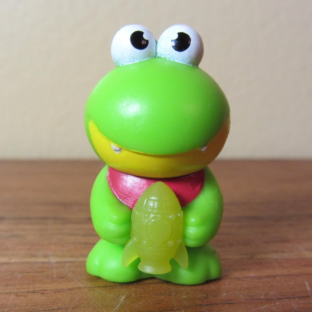 3 for $40 - Ryan’s World Mini figure gus with a rocket just play (W5227)